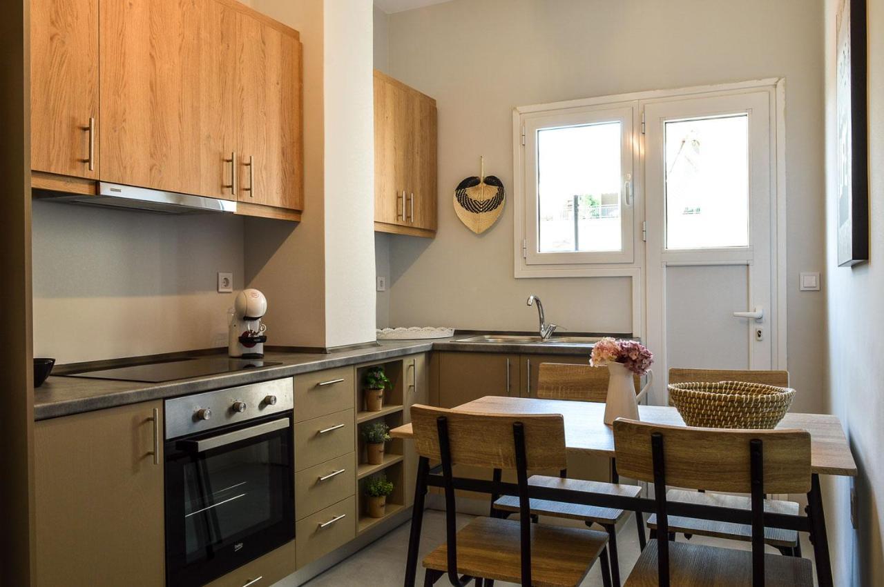 Acropolis View 2Br Apartment Афіни Екстер'єр фото