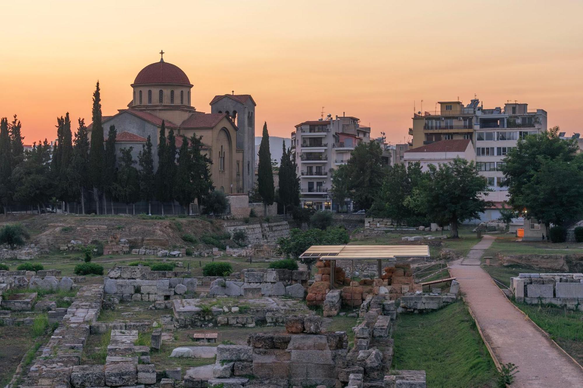 Acropolis View 2Br Apartment Афіни Екстер'єр фото